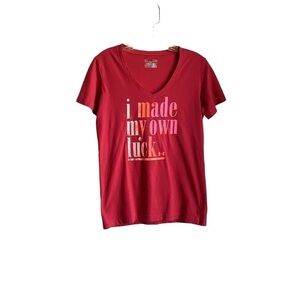 Under Armour Women’s V-Neck Short Sleeve Tee.  Size SMP.